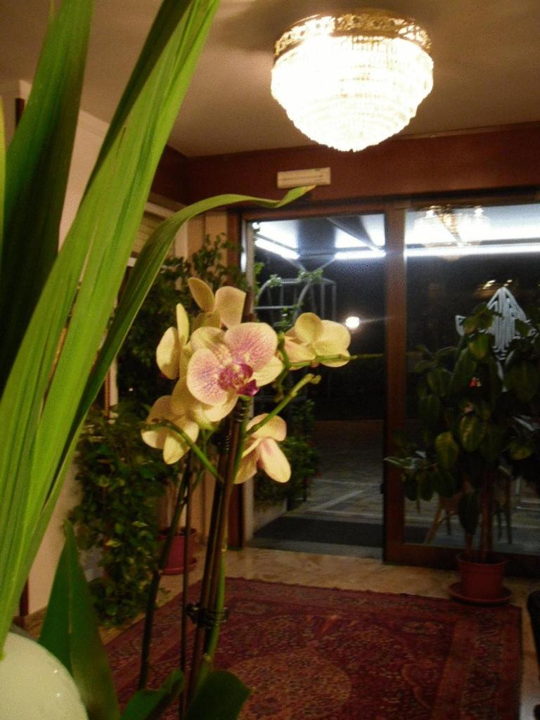 Park Hotel Fantoni Tabiano Terme المظهر الخارجي الصورة